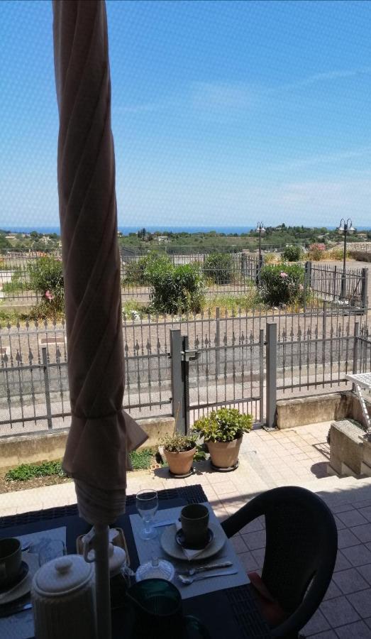 Belvedere House Hotel Civitanova Alta Eksteriør billede