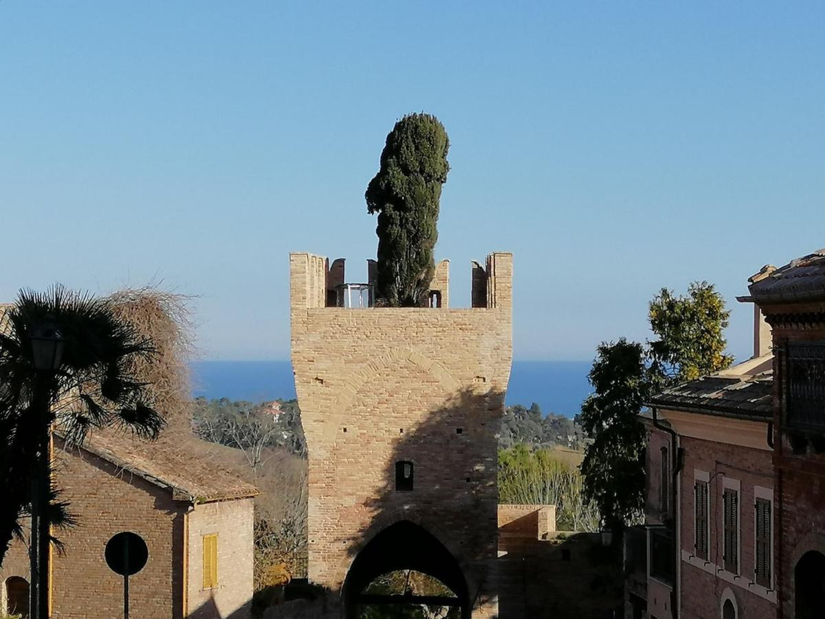 Belvedere House Hotel Civitanova Alta Eksteriør billede